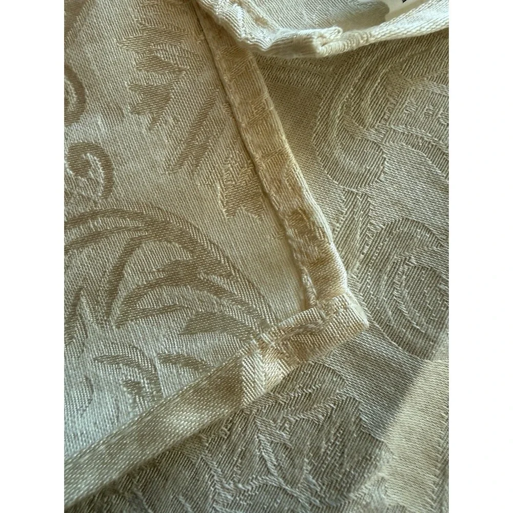 Vintage W-C Designs Cream Damask Table Linen Set - 2 Runners & 10 Napkins Y2K